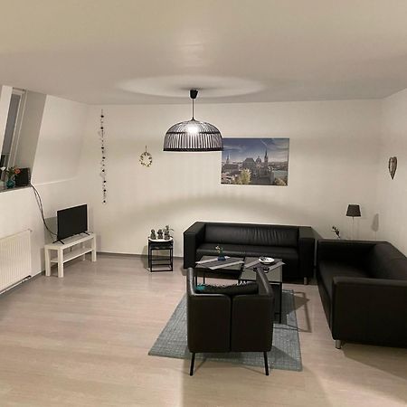 Citywohnung Wuerselen Luaran gambar