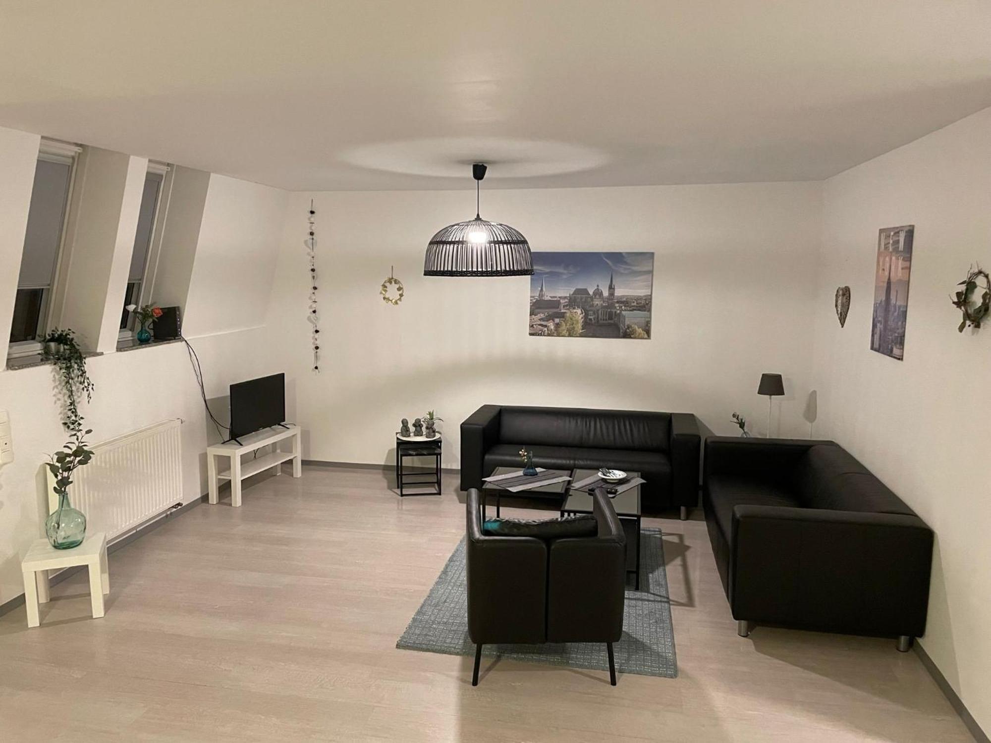 Citywohnung Wuerselen Luaran gambar