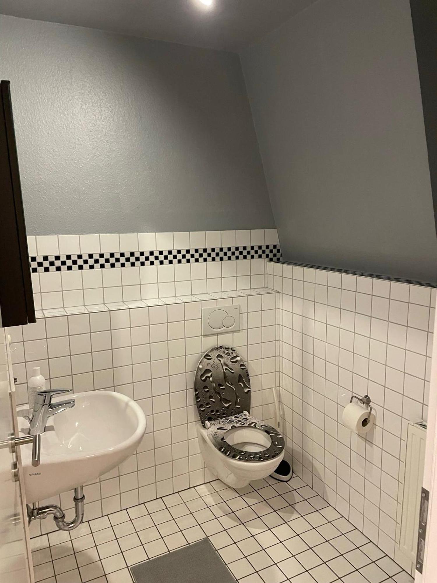 Citywohnung Wuerselen Luaran gambar